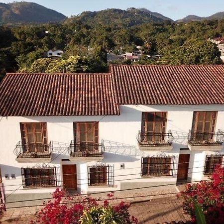 فيلا La Casa De Don Santiago Townhouse Copán المظهر الخارجي الصورة